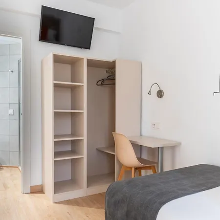 三斯旅馆 招待所 4*