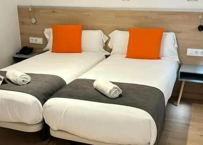 招待所 三斯旅馆 4*