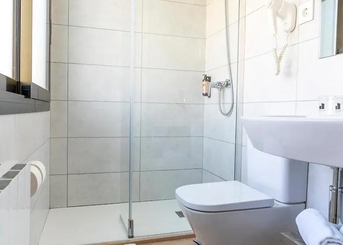 三斯旅馆 招待所 巴塞罗那